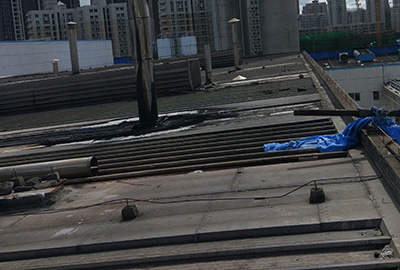 金屬屋面采光窗防水示意圖